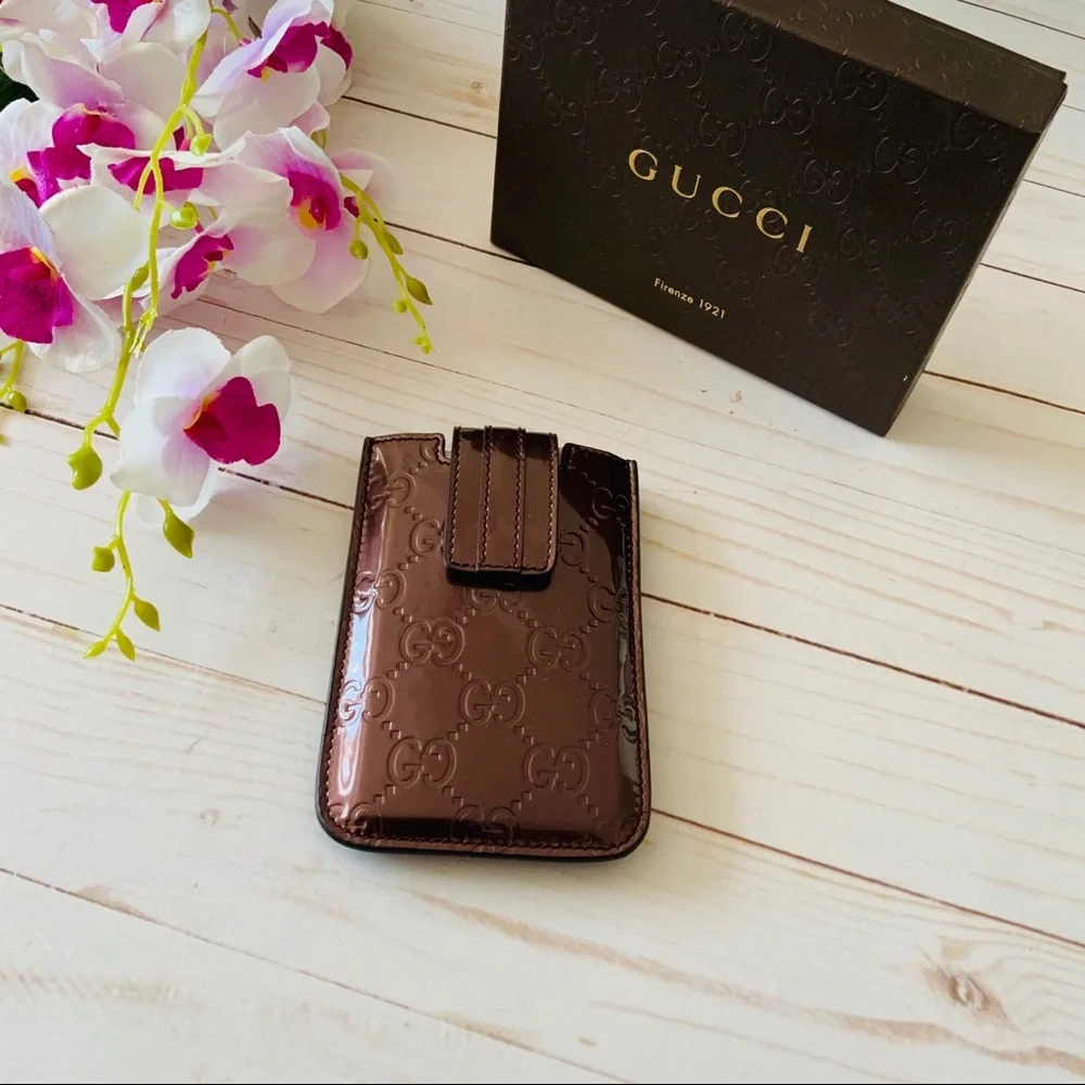 AUTHENTIC Gucci GG Patent Leather Embossed Case